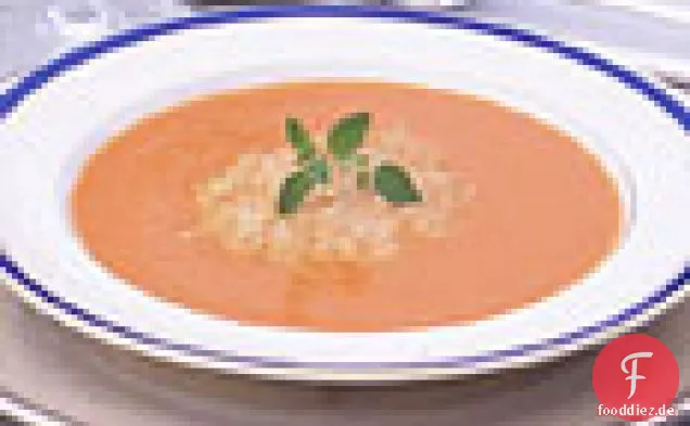 Geröstete Tomatensuppe mit Parmesanwaffeln