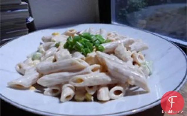 Hühnchen-Nudelsalat