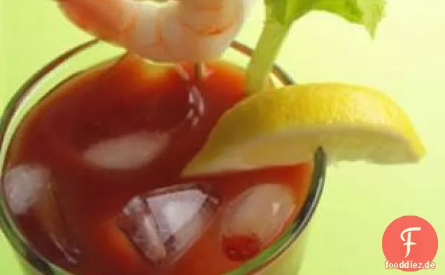 Bloody Mary Mit Garnelen