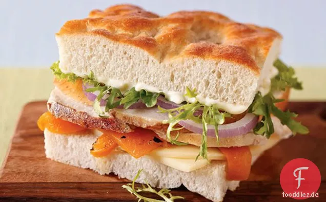 Gegrilltes Hähnchen Focaccia