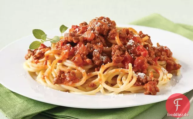 Spaghetti mit pikanter Bolognese-Sauce