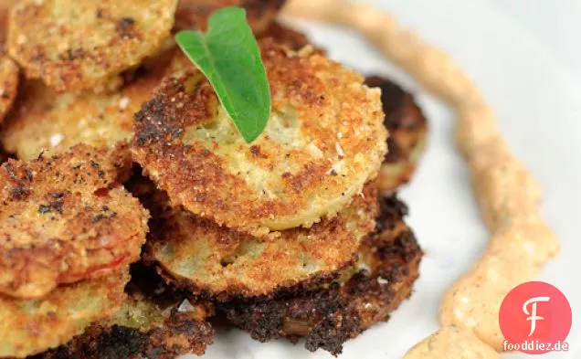 Gebratene grüne Tomaten mit rauchigem Mayo