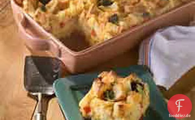 Cheesy Brokkoli Ei backen für einen Brunch.