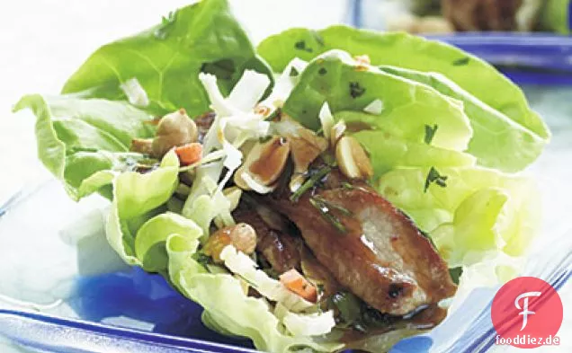 Hoisin-Schweinefleisch und Boston Salat Wraps