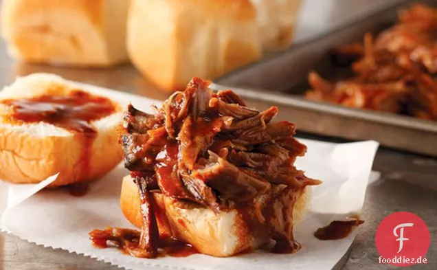 Carolina-Stil Slow-Cooker BBQ Pulled Pork