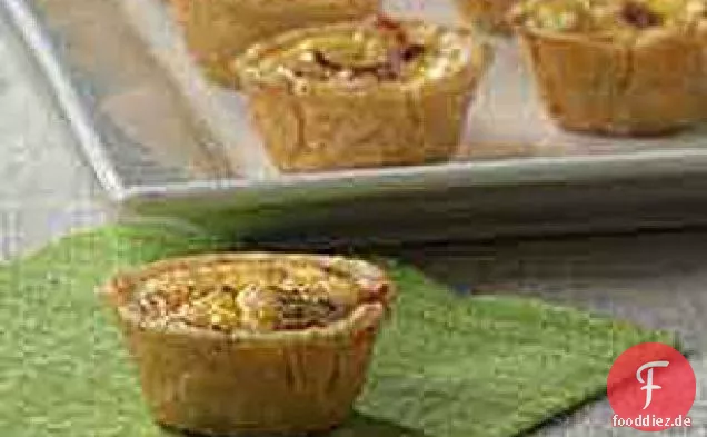 Petite Quiche Vorspeisen mit Speck