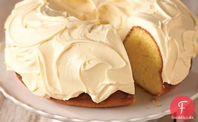 Üppiger Zitronen-Pfund-Kuchen