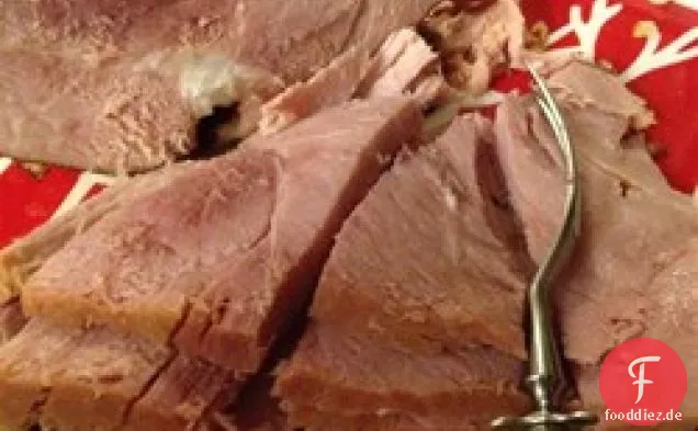Knoblauch gebackener Schinken