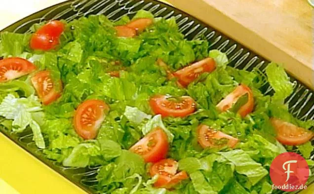 Extra würzig gebratene Bohnen und Salat, Tomaten und Limette