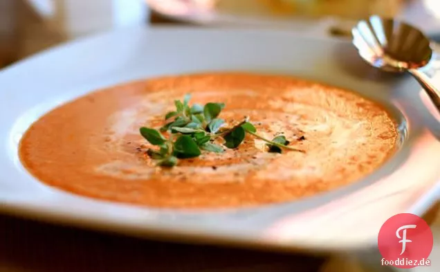 5 Minuten getrocknete Tomatensuppe