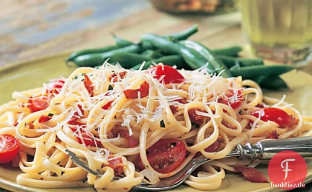 Speck-Tomaten-Linguine