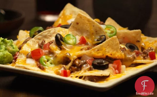 Nachos mit käsigem Rindfleisch