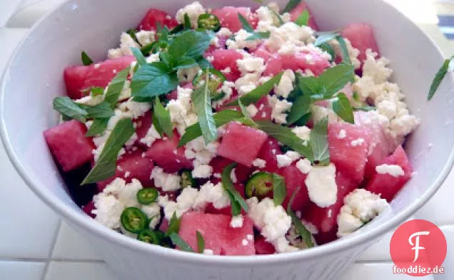Wassermelonen-, Feta- und Minzsalat