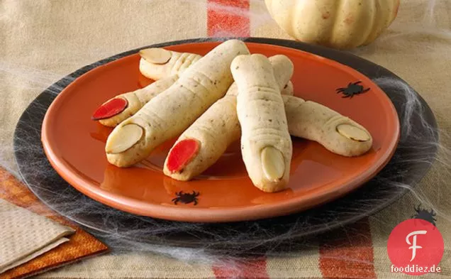 Erschreckende Hexe Finger Cookies