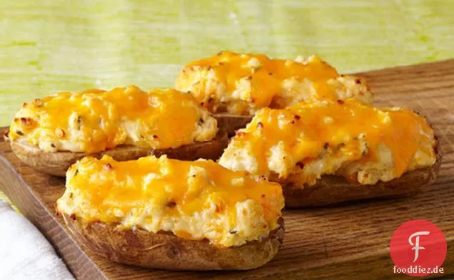 Einfache gebackene Kartoffeln im Restaurant-Stil