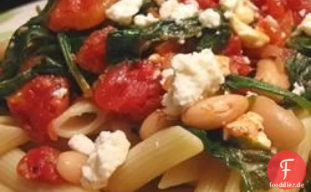 Griechische Pasta mit Tomaten und Weißen Bohnen