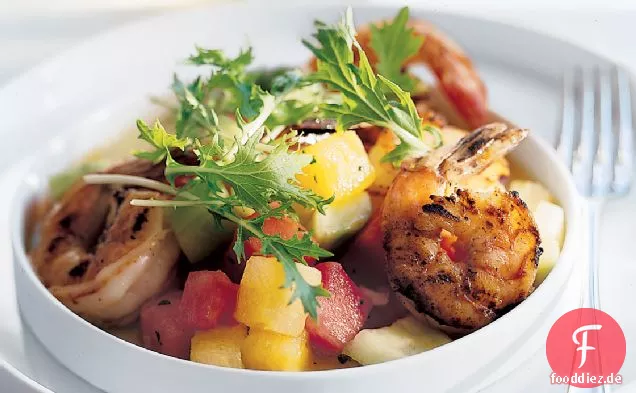 Wassermelonensalat mit gegrillten Garnelen