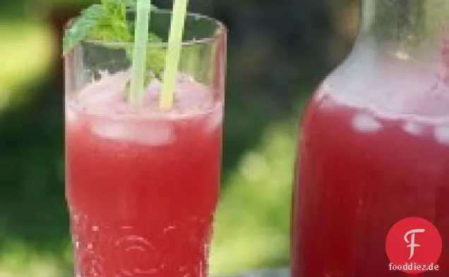 Wassermelone Aguas Frescas Mit Limette, Minze & Basilikum Sirup