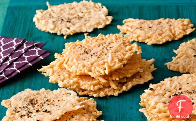 Geknackte Pfeffer-Parmesan-Chips