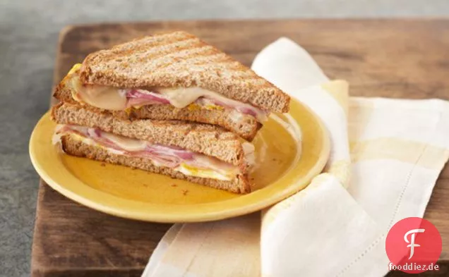 Heartland Schinken & Schweizer Panini
