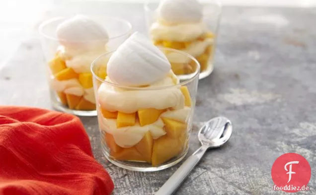Mango-Käsekuchen-Parfaits