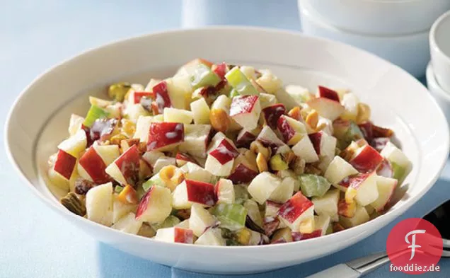 Gemischter Nuss-Waldorfsalat