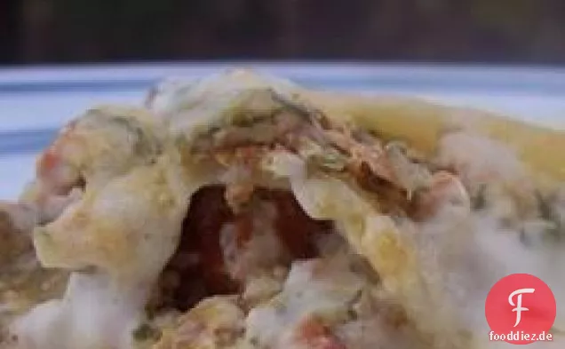 Einfache Spinat-Lasagne mit weißer Sauce