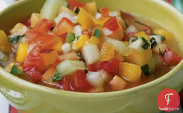 Chunky Tomaten-Obst Gazpacho