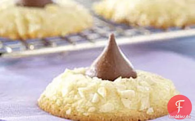 Mandel Schokolade Kuss Cookies