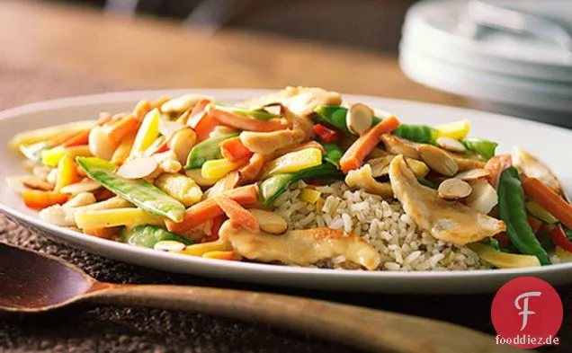 Huhn-Mandel-Stir-Fry