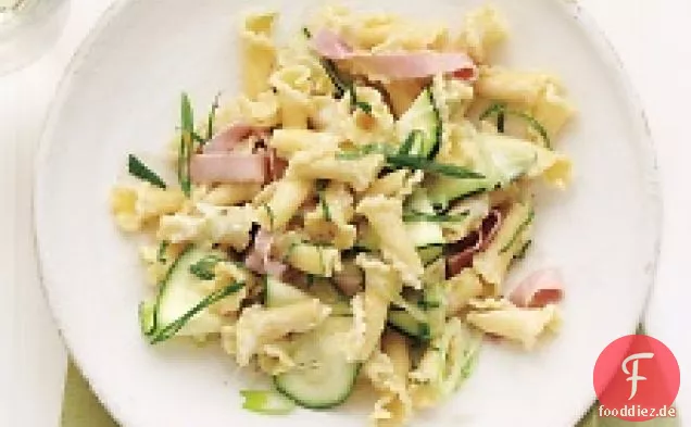 Frisches Tomaten-Zucchini-Zitronen-Risotto