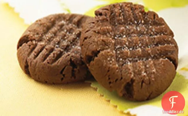 Weiche & zähe Schokoladen-Erdnussbutter-Kekse