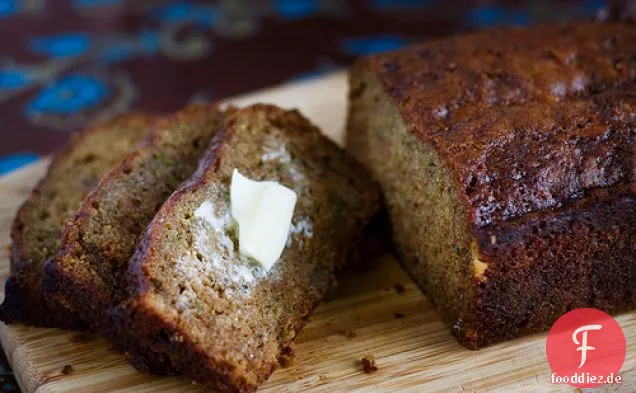 Kardamom-Kaffee-Zucchini-Brot