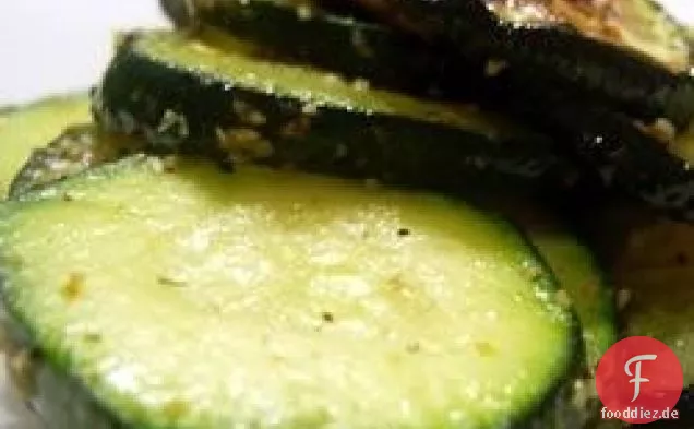 Zitronen-Pfeffer-Zucchini