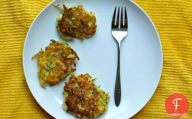 Der knusprigere Flüsterer: Zucchini-Pfannkuchen