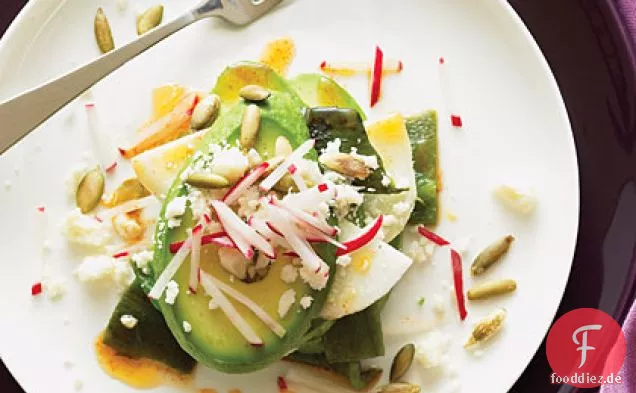 Würziger Avocado-Poblano-Salat