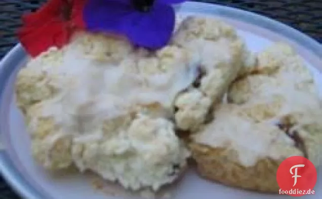 Heidelbeer-Mandel-Scones