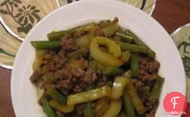 Asiatische Hackfleisch und Pfeffer Saute