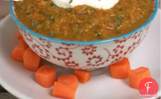 Zucchini-Karotten-pürierte Suppe