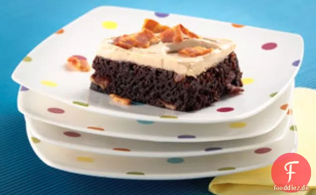 Speck-Brownies mit Balsamico-Zuckerguss