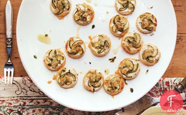 Mini-Zucchini und Ziegenkäse-Torten