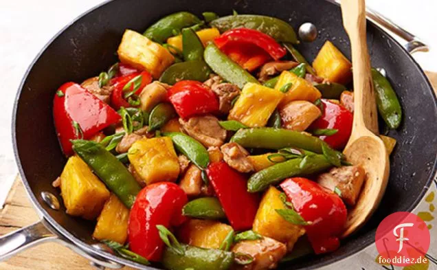 Sesam-Ananas-Huhn Rühren-Braten