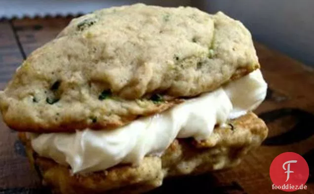 Zucchini-Apfel-Whoopie Pies
