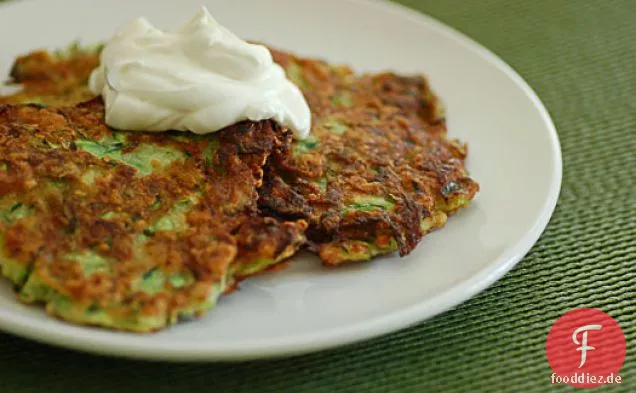 Zucchini-Krapfen Mit Ziegenkäse