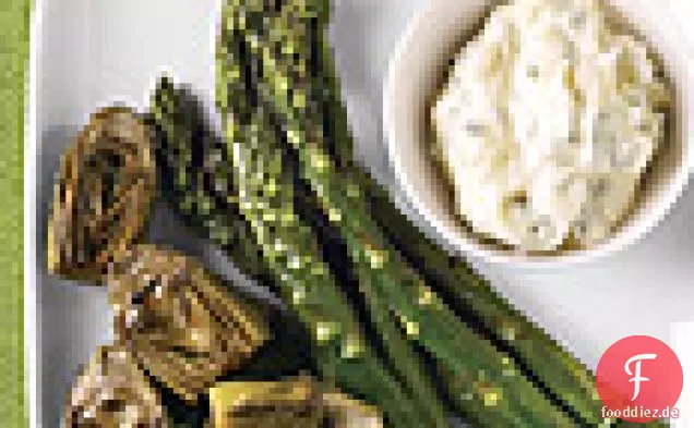 Gerösteter Spargel Und Baby-Artischocken Mit Zitrone-oregano-Aioli