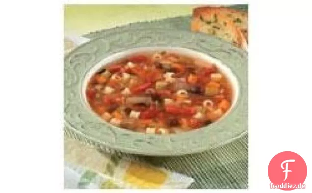 Bohnen-, Nudeln- und geröstete Pfeffersuppe