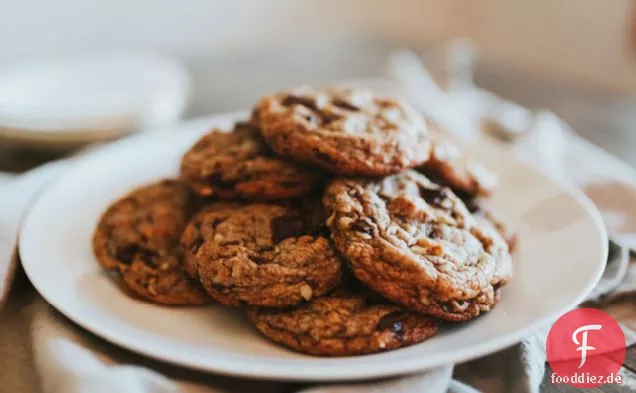 Original BAKER ' S Chocolate Chunk Cookies