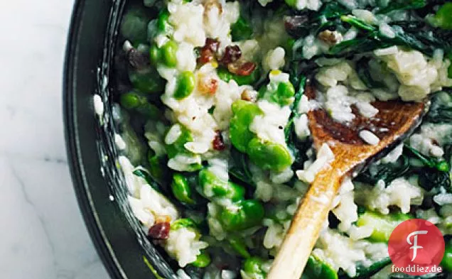 Fava Bohnen und Grüns Risotto