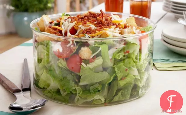 Mehrschichtige BLT-Salat