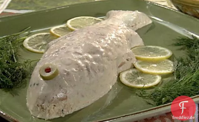Pochierte Lachsmousse mit Dillsauce